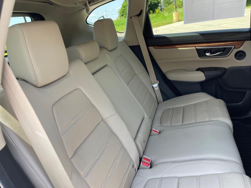 used 2017 Honda CR-V car, priced at $25,398