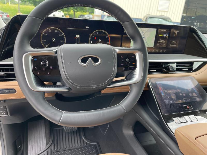 used 2025 INFINITI QX80 car, priced at $86,399