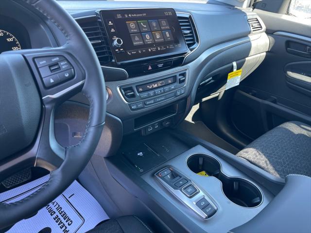 new 2025 Honda Ridgeline car, priced at $40,499