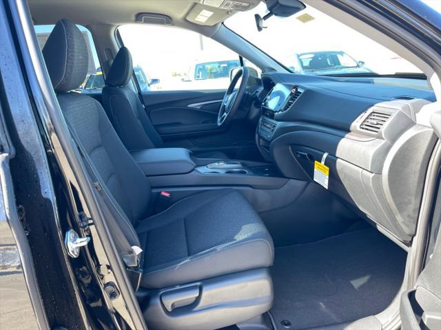 new 2025 Honda Ridgeline car, priced at $40,499