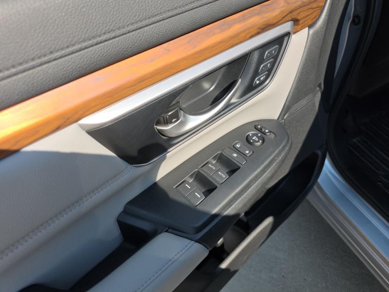 used 2019 Honda CR-V car, priced at $29,999