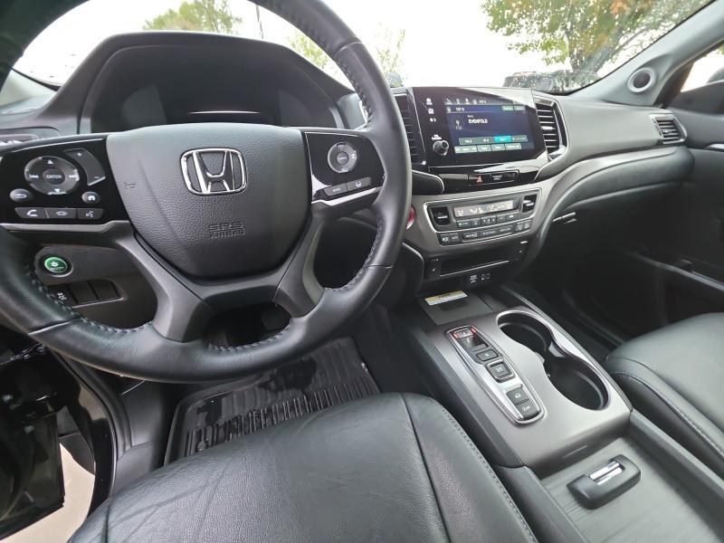 used 2021 Honda Pilot car, priced at $29,999