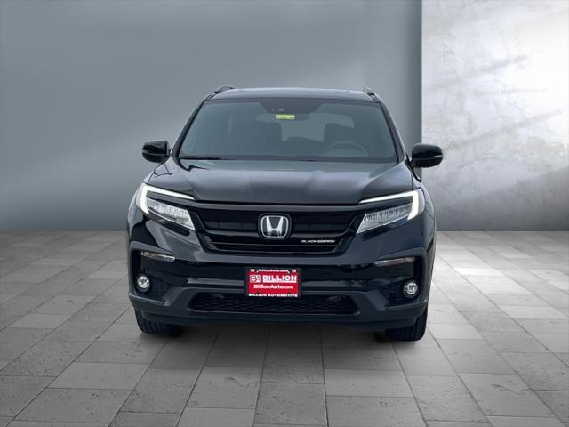 used 2022 Honda Pilot car, priced at $39,999