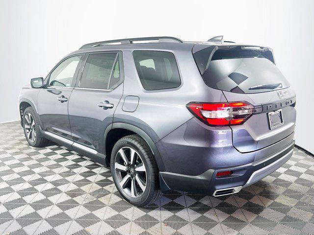 new 2025 Honda Pilot car, priced at $47,950