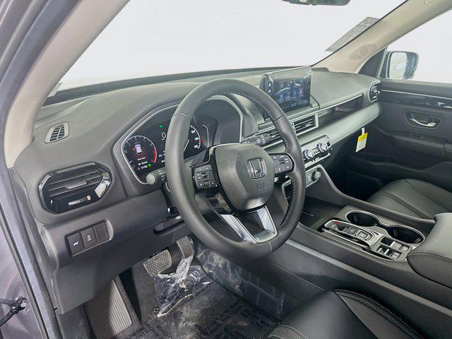 new 2025 Honda Pilot car, priced at $47,950