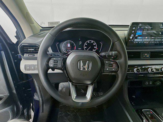 new 2025 Honda Pilot car, priced at $44,450