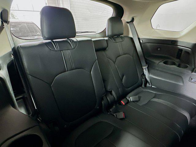 new 2025 Honda Pilot car, priced at $43,635