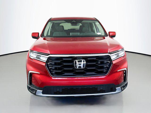 new 2025 Honda Pilot car, priced at $43,635