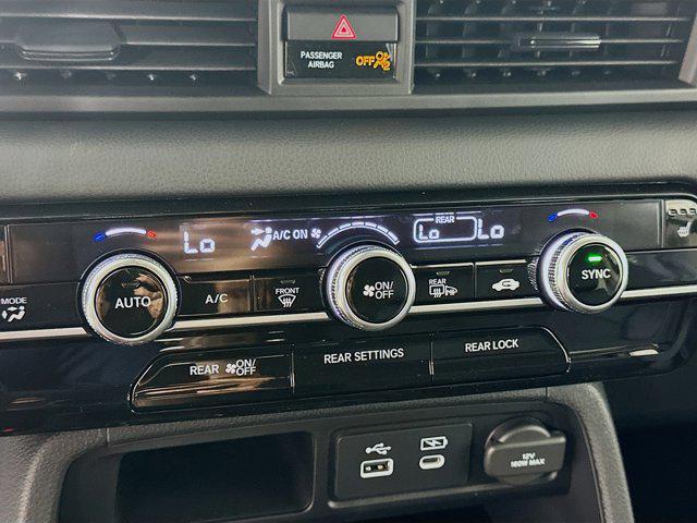 new 2025 Honda Pilot car, priced at $42,905