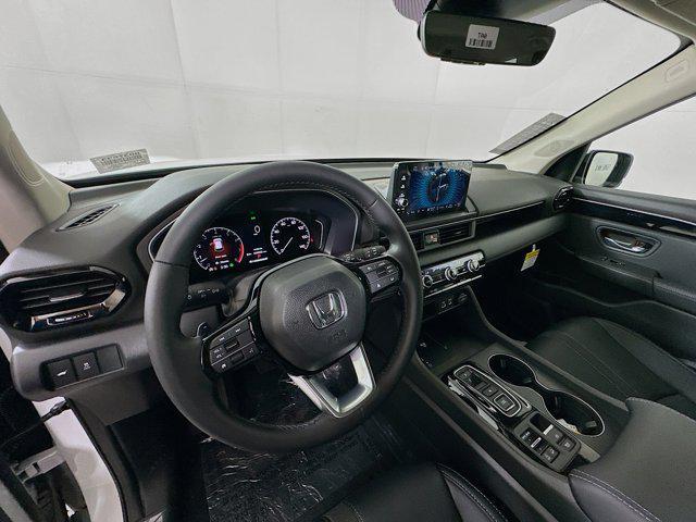 new 2025 Honda Pilot car, priced at $42,905