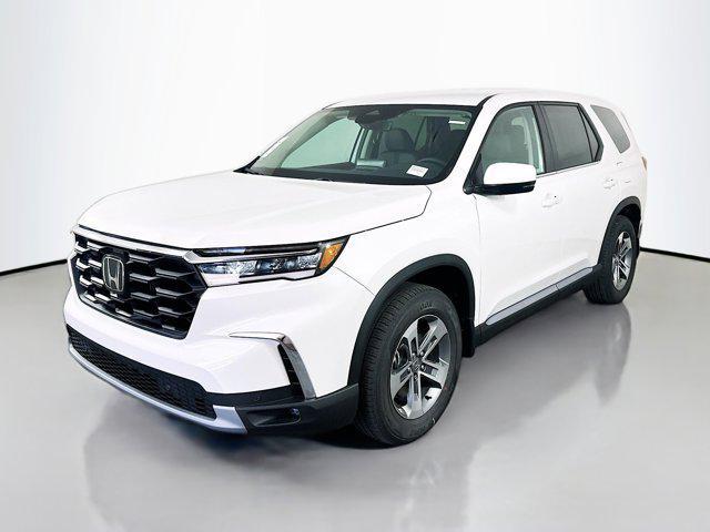 new 2025 Honda Pilot car, priced at $42,905