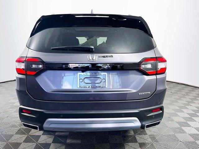 new 2025 Honda Pilot car, priced at $48,895