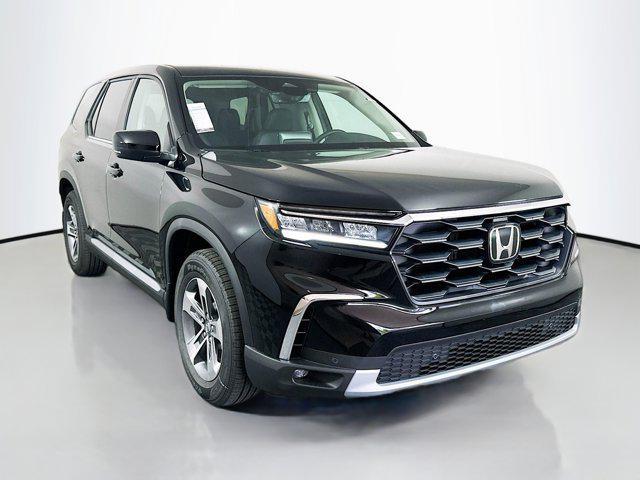 new 2025 Honda Pilot car, priced at $43,950