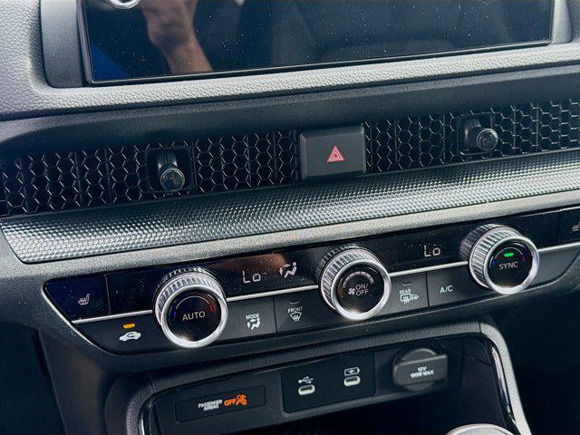 new 2026 Honda CR-V Hybrid car, priced at $39,430