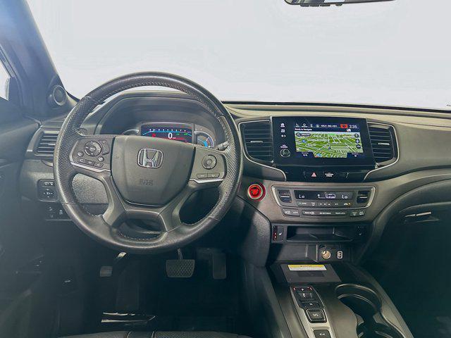 used 2022 Honda Pilot car, priced at $31,917