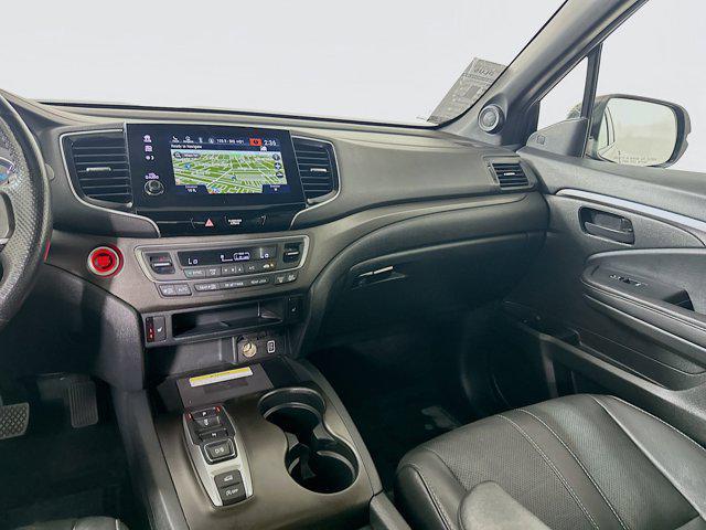 used 2022 Honda Pilot car, priced at $31,917