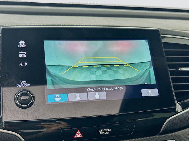 used 2022 Honda Pilot car, priced at $31,917