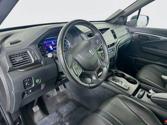 used 2022 Honda Pilot car, priced at $31,917
