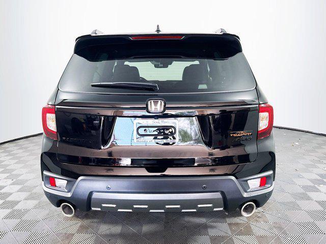 new 2025 Honda Passport car, priced at $46,395