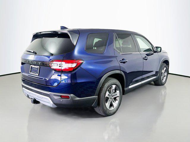 new 2025 Honda Pilot car, priced at $43,200