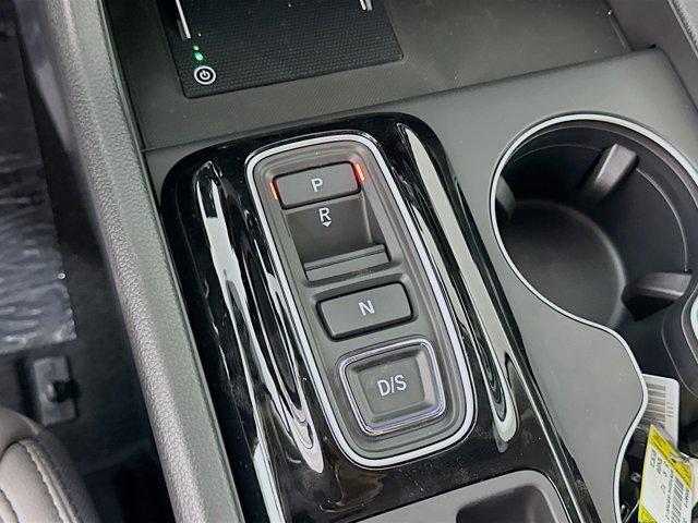 new 2025 Honda Pilot car, priced at $43,200