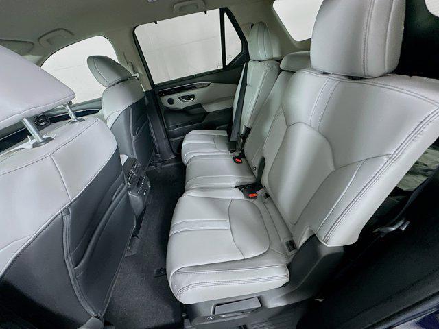 new 2025 Honda Pilot car, priced at $44,450