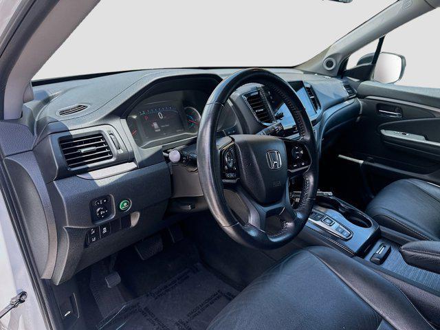 used 2022 Honda Pilot car, priced at $26,576