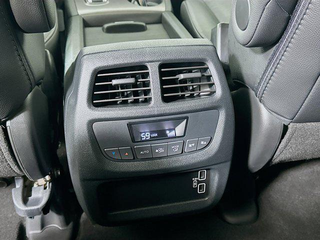 used 2022 Honda Pilot car, priced at $30,019