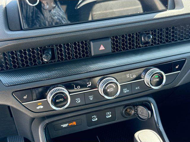 new 2026 Honda CR-V Hybrid car, priced at $36,335