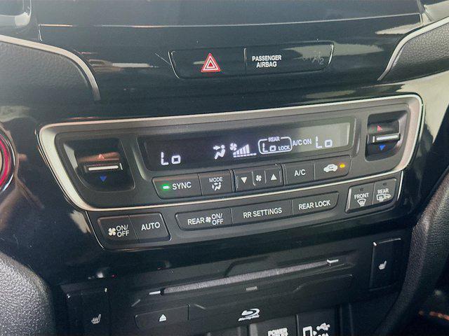 used 2022 Honda Pilot car, priced at $31,643