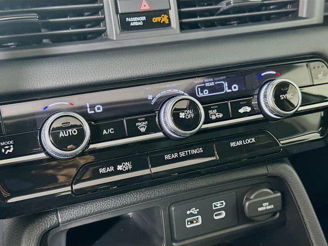 new 2025 Honda Pilot car, priced at $47,950