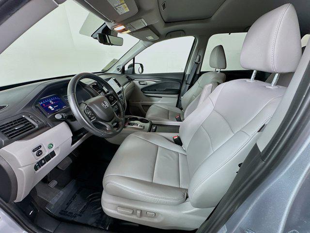 used 2022 Honda Pilot car, priced at $29,275