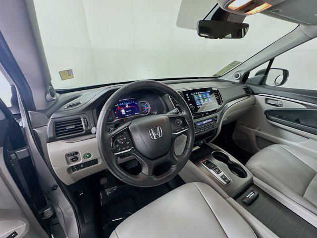 used 2022 Honda Pilot car, priced at $29,275