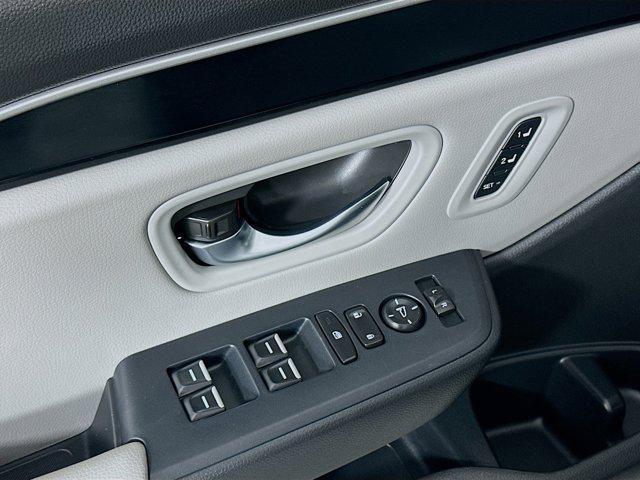 used 2025 Honda Pilot car, priced at $40,974