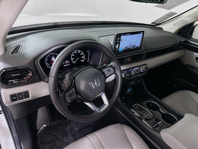 used 2025 Honda Pilot car, priced at $40,974