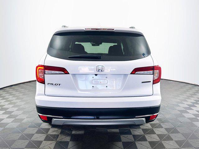 used 2022 Honda Pilot car, priced at $31,375