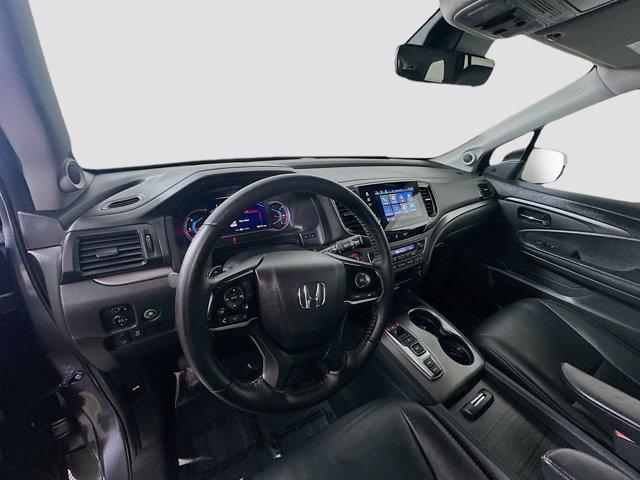 used 2022 Honda Pilot car, priced at $28,138