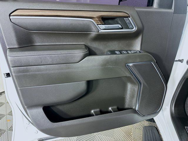 used 2022 Chevrolet Silverado 1500 car, priced at $39,814