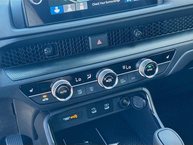 new 2026 Honda CR-V Hybrid car, priced at $38,975