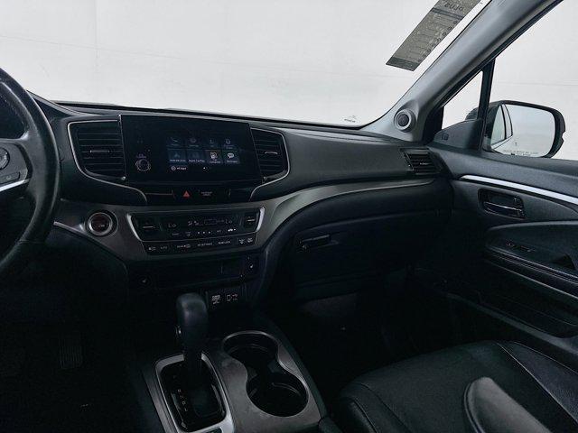 used 2020 Honda Pilot car, priced at $17,819