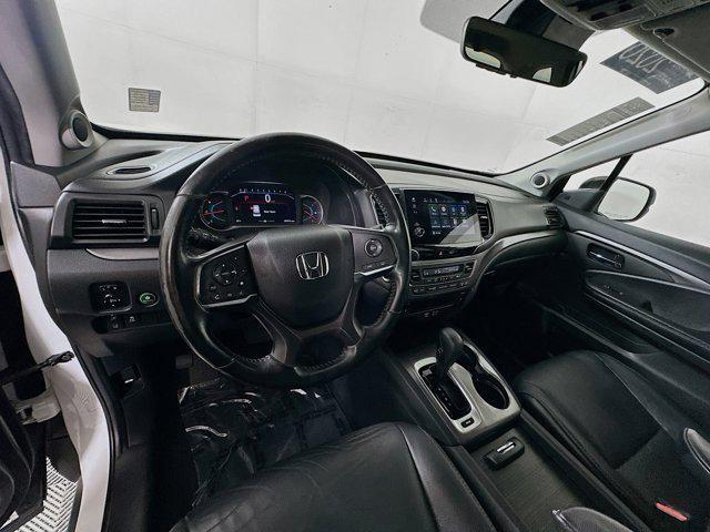 used 2020 Honda Pilot car, priced at $17,819