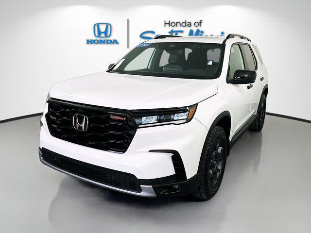 used 2023 Honda Pilot car, priced at $37,269