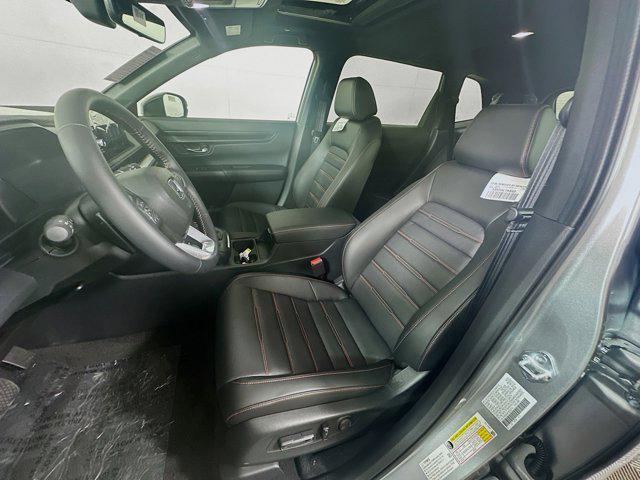 new 2025 Honda CR-V Hybrid car, priced at $38,000