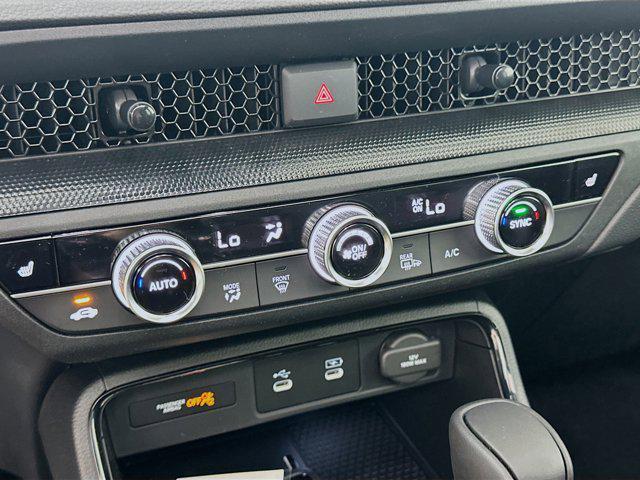 new 2026 Honda CR-V Hybrid car, priced at $38,920