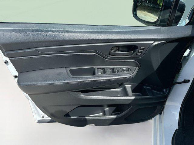 used 2023 Honda Odyssey car, priced at $30,176