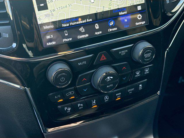 used 2021 Jeep Grand Cherokee car, priced at $22,502