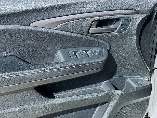 used 2022 Honda Pilot car, priced at $31,675