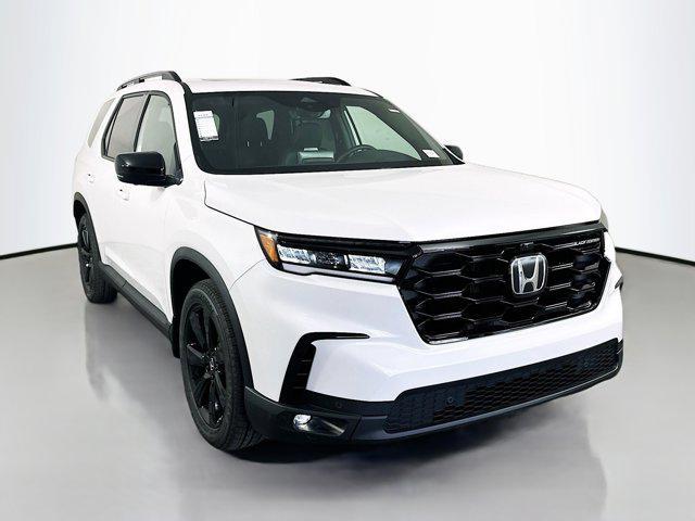 new 2025 Honda Pilot car, priced at $57,205