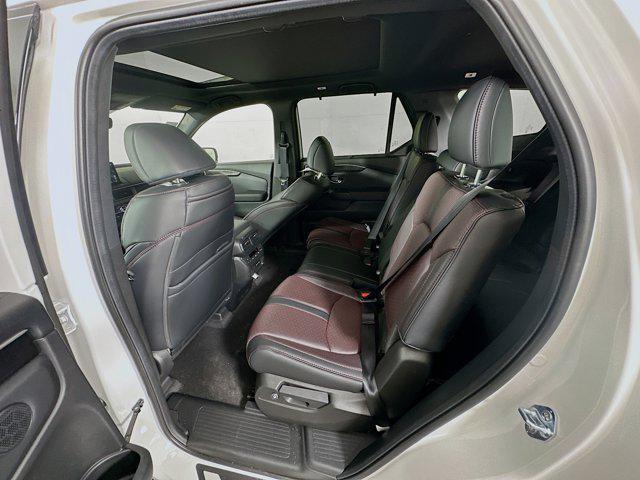 new 2025 Honda Pilot car, priced at $57,205