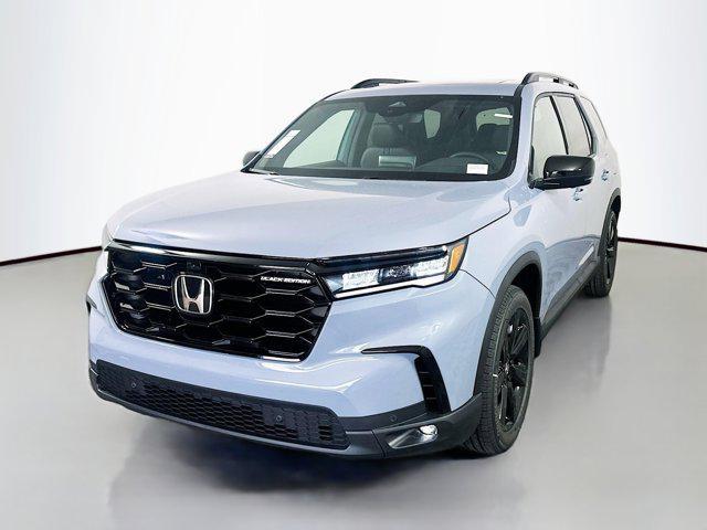 new 2025 Honda Pilot car, priced at $55,485